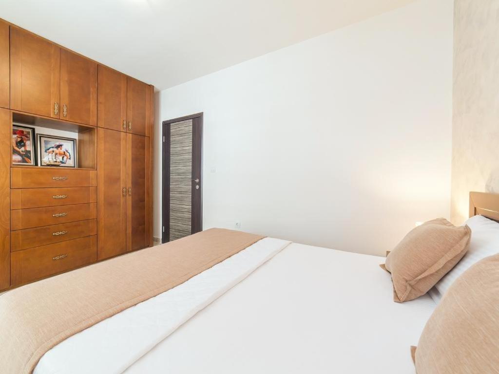 Apartments Balbo Биела Стая снимка