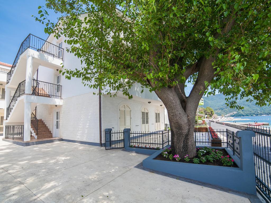 Apartments Balbo Биела Екстериор снимка