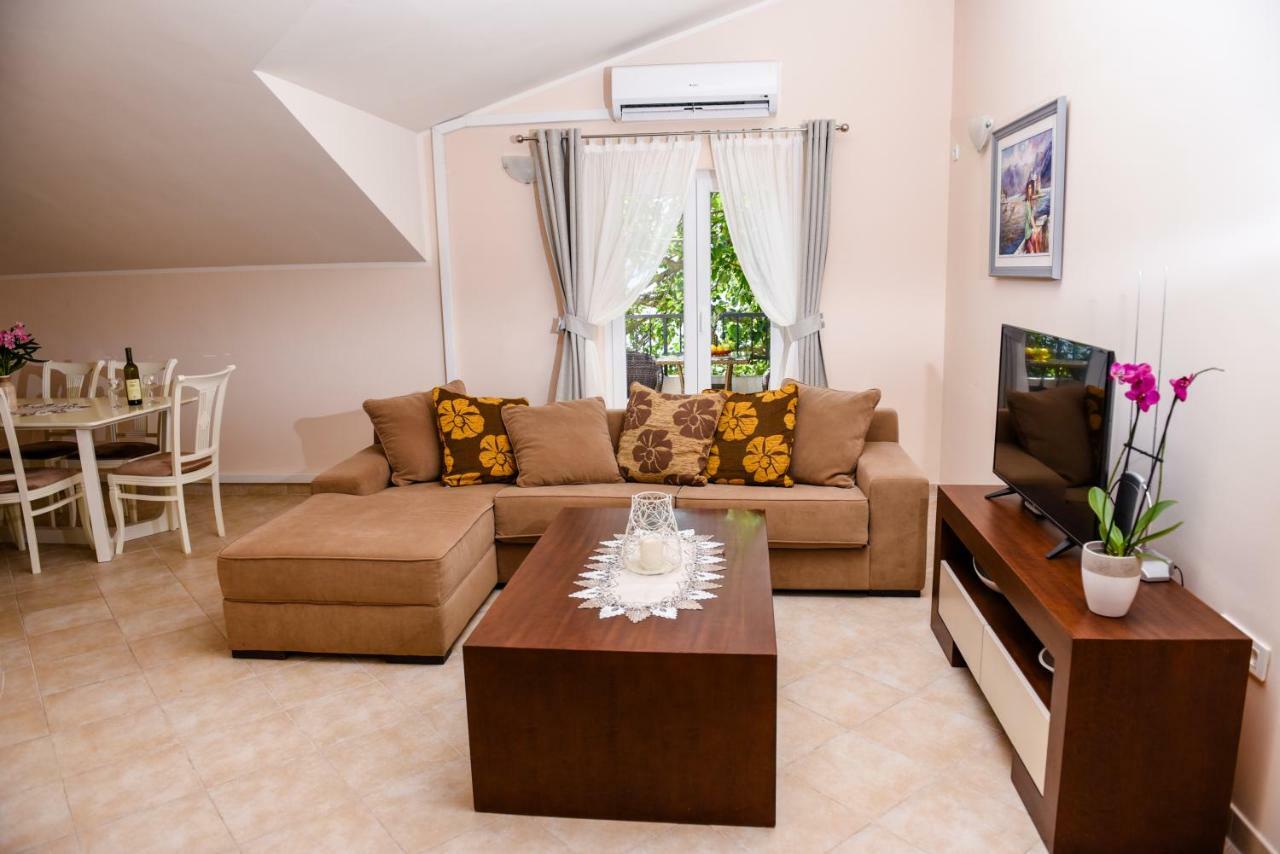 Apartments Balbo Биела Екстериор снимка